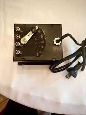 Vintage Lionel Multi volt Transformer